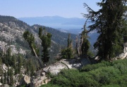 1024px-Tahoe_Rim_Trail_SL